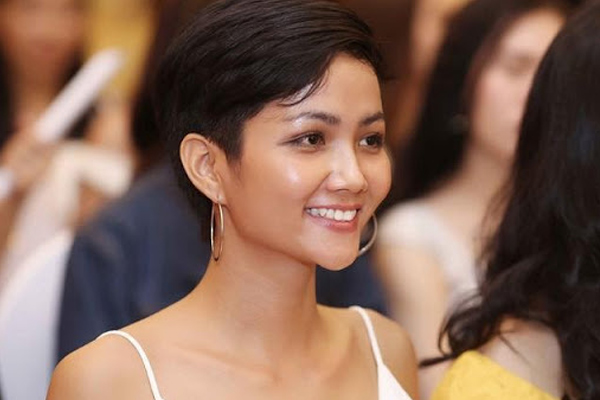 Hoa hậu Hhen Niê có tướng mũi rồng