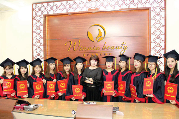 Winnie Beauty Academy